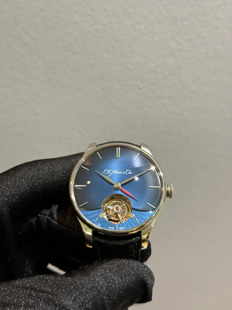 H.Moser & Cie. Venturer DUAL TIME VENTURER TOURBILLON